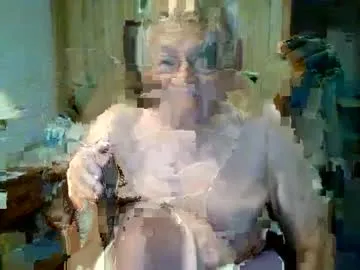 IvySalazar – webcam model profile photo Image 17