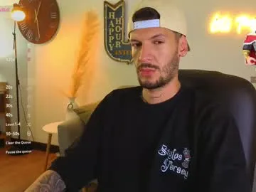 coreyniles96 – webcam model profile photo Image 10