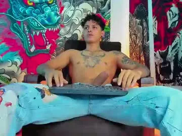 AAASuck – webcam model profile photo Image 3