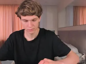 Juhone – webcam model profile photo Image 7