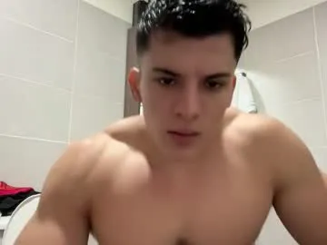 EmiRoseth – webcam model profile photo Image 10