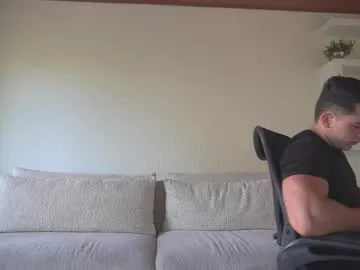 EmiRoseth – webcam model profile photo Image 18