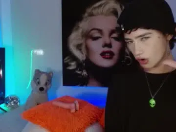 CassieGil – webcam model profile photo Image 17