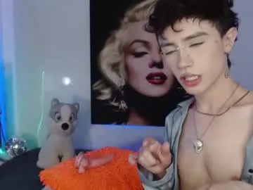 CassieGil – webcam model profile photo Image 6