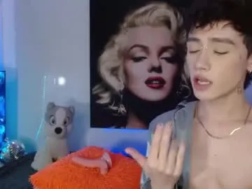 CassieGil – webcam model profile photo Image 8