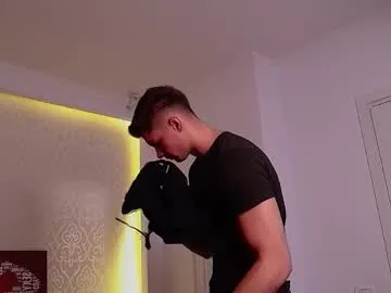 CassieGil – webcam model profile photo Image 12