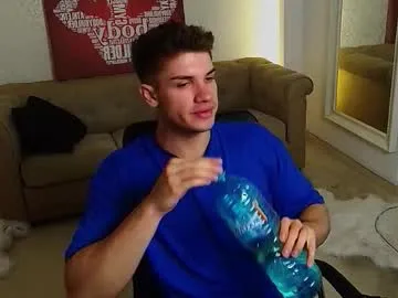 CassieGil – webcam model profile photo Image 13