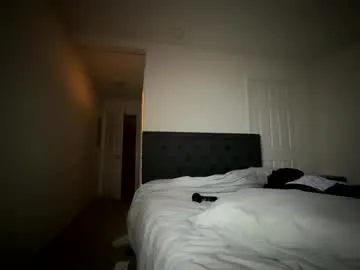 EvaAmanti – webcam model profile photo Image 2