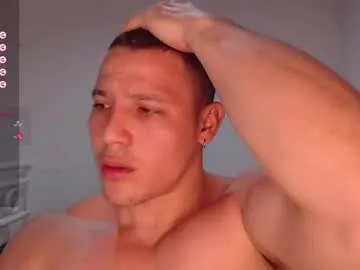 dimamozaev400 – webcam model profile photo Image 9