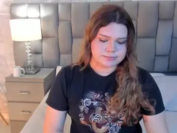 NicoleLara – webcam model profile photo Image 4