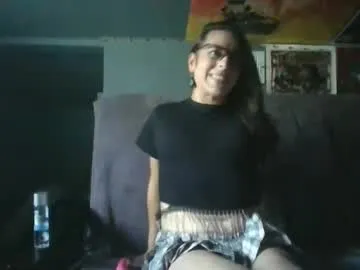 Lololevy – webcam model profile photo Image 11