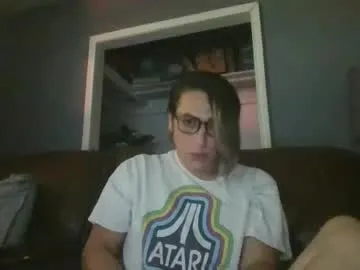 Lololevy – webcam model profile photo Image 5