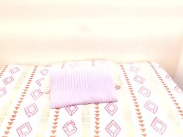 AmyBelmontt – webcam model profile photo Image 8