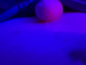 JaneLondonn – webcam model profile photo Image 2