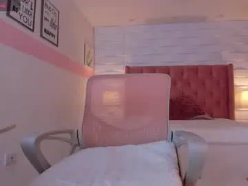 AmmelieBaste – webcam model profile photo Image 11