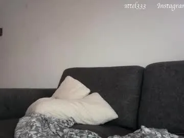 suchSHAbitch_ – webcam model profile photo Image 6