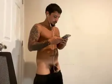 IVYDEAN – webcam model profile photo Image 8