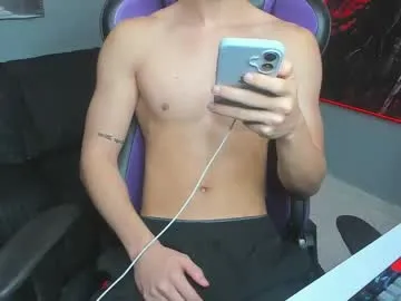 SarahMonclair – webcam model profile photo Image 3