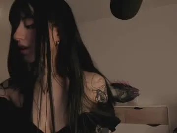 AshiaEkta – webcam model profile photo Image 4