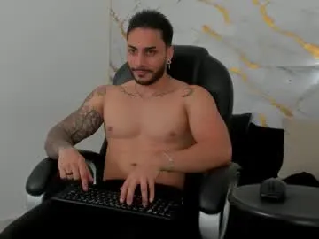 boysgang_sex – webcam model profile photo Image 5