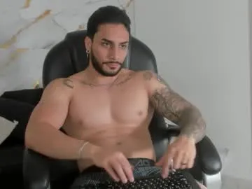 boysgang_sex – webcam model profile photo Image 8