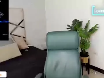 SofieeNoir – webcam model profile photo Image 18