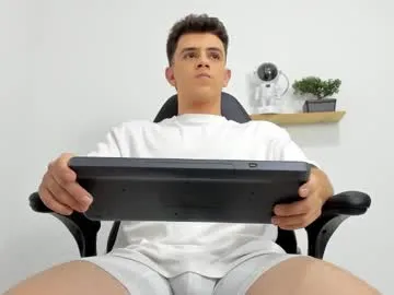 brokehungcollegeguy – webcam model profile photo Image 13