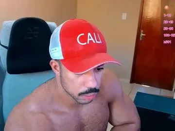 LillyPark – webcam model profile photo Image 12