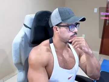 LillyPark – webcam model profile photo Image 6