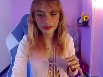 AmyBelmontt – webcam model profile photo Image 10