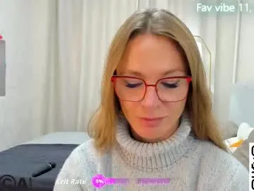 CassieGil – webcam model profile photo Image 3