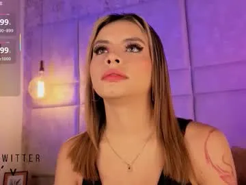 SkyLumen – webcam model profile photo Image 8