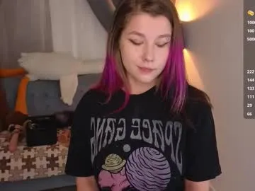 CassieGil – webcam model profile photo Image 13