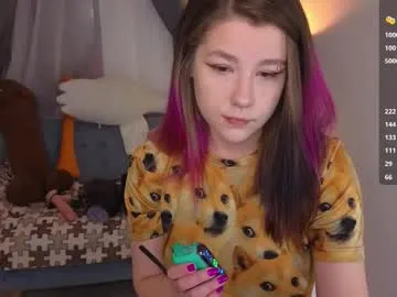 CassieGil – webcam model profile photo Image 14