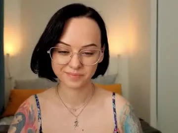 OrianaFalacci – webcam model profile photo Image 2