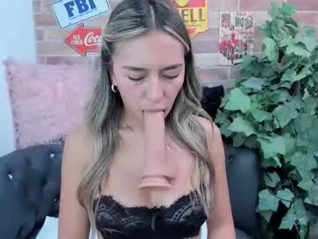 SabrinaFiory – webcam model profile photo Image 17