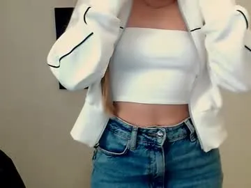 CassieGil – webcam model profile photo Image 19