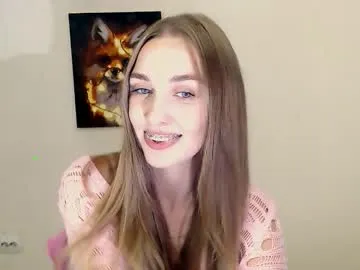 CassieGil – webcam model profile photo Image 2