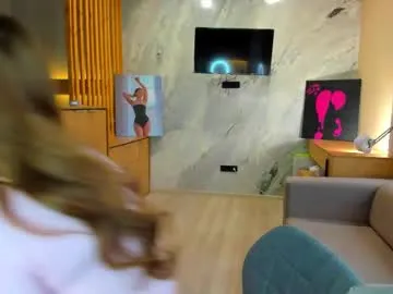 CassieGil – webcam model profile photo Image 15