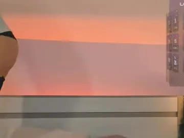 CassieGil – webcam model profile photo Image 8