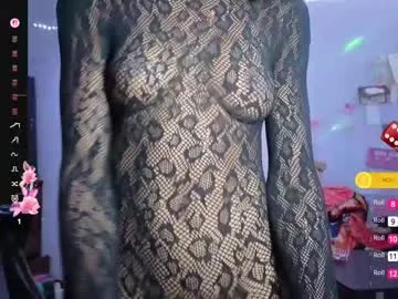 CassieGil – webcam model profile photo Image 9