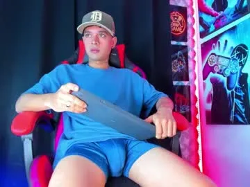 samanthaThoms – webcam model profile photo Image 2