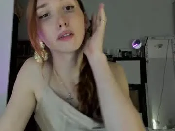 MeganAmber – webcam model profile photo Image 10