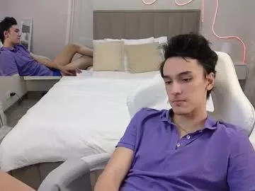 LIZY_PORTMAN – webcam model profile photo Image 18