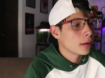 JadeMartinelli – webcam model profile photo Image 4