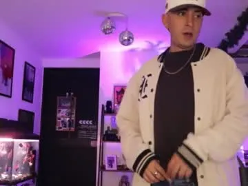 JadeMartinelli – webcam model profile photo Image 6