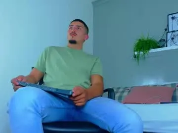 AmyBelmontt – webcam model profile photo Image 16