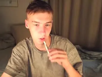 nik_sharp – webcam model profile photo Image 14