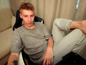 nik_sharp – webcam model profile photo Image 16