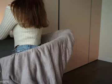 AllisonAdams – webcam model profile photo Image 5